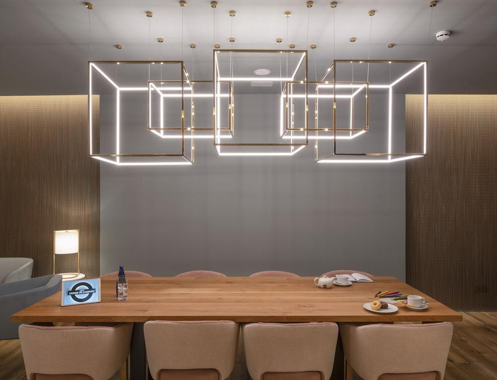 Hotel Ciudad De Logroño Zewnętrze zdjęcie