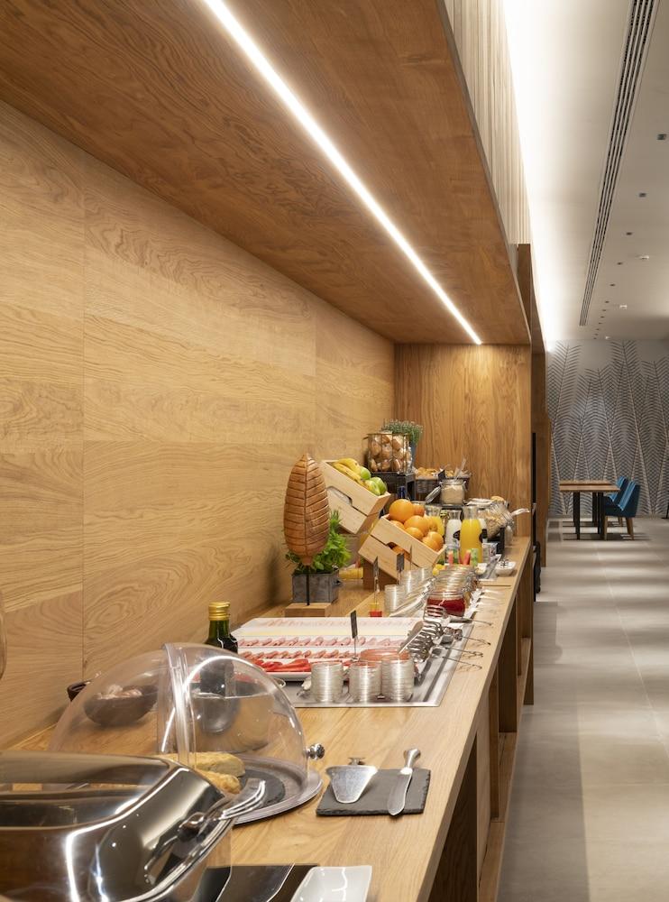Hotel Ciudad De Logroño Zewnętrze zdjęcie